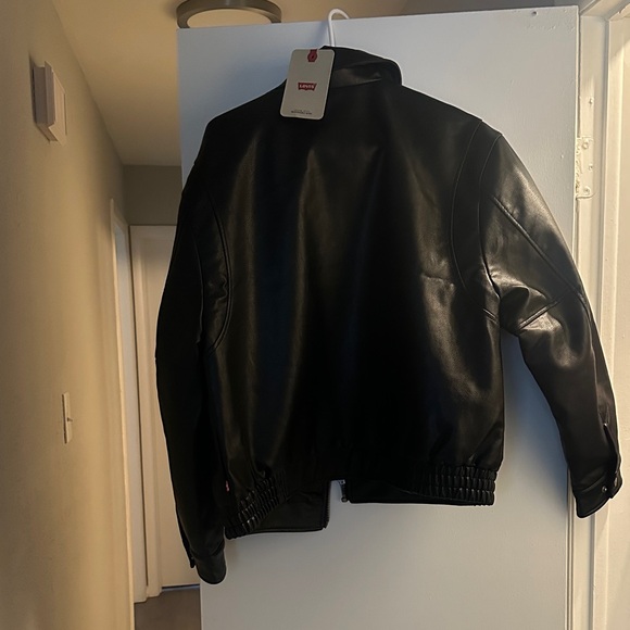 Levi's Black Leather Jacket - Picture 4 of 4